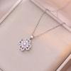 Collar para Mujer, Moderno Diseño de Flor Giratoria en Forma de Corazón y Flor de Cuatro Hojas, Estilo Único, Cadena para Clavícula de Acero de Titanio Japonés y Coreano Giratoria 360 Grados