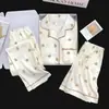 Conjunto de Pijama de Tres Piezas Simple Casual de Nube Verano Nuevo Manga Corta Shorts Pantalones Largos Ropa de Casa Delgada Verano Lindo