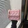 Moda Nova Primavera 2026 Bolsa Transversal Simples de Cor Sólida Mini Bolsa Luxo Leve Estilo Coreano Bolsa Quadrada Pequena com Alça de Corrente