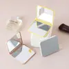 Espejo de maquillaje plegable, espejo de aumento portátil de doble cara abatible para estudiantes, espejo cuadrado de regalo, venta al por mayor de fábrica