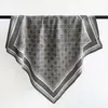 Bufanda Pequeña Cuadrada de Cuadros Simple Nueva para Primavera/Verano 2026 para Mujer, Moda Coreana Versátil de Gama Alta para Cuello y Cabello