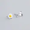 Lindos pendientes de huevo escalfado con tenedor y cuchillo para mujeres, pendientes de huevo de nicho simples para el día a día, accesorios para la oreja asimétricos