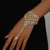 Pulseira Geométricas de Renda com Zircônia Nova de Luxo Leve Amiga do Meio Ambiente Corrente de Garras de Strass de Alta Qualidade Pulseira de Mão com Coroa