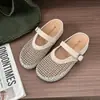 Zapatos Mary Jane de Malla Tejida con una Sola Correa Estilo Retro Casual 2026 Verano Nuevos Sandalias Versátiles de Suela Suave para el Día a Día