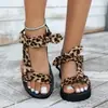 Sandalias Europeas y Americanas Transfronterizas para Mujer 2021 Verano Nuevas Sandalias Planas Zapatos de Playa con Lazo a Cuadros Tallas Grandes