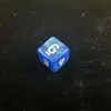 Venta al por mayor Dados de Seis Caras de 16 mm, Angulares Rectos, Color Sólido, Dados de Colores con Números, Varios Dados Transparentes de Colores para Lanzar