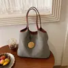 Bolsa de Ombro Simples Retrô para Mulheres 2026 Novo Estilo de Verão Bolsa de Axila Grande Capacidade Casual Bolsa de Praia para Férias