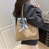 Bolso de Hombro de Moda para Mujer, Nuevo Modelo 2026, Sencillo y Casual, Gran Capacidad, Elegante para el Trabajo y los Viajes Diarios, Bolso Tote de Mano