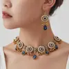Moda Europea y Americana Estilo Étnico de Oriente Medio Set de Collares Retro Calado Cristal de Gota Elegante Exagerado Collar y Pendientes para Mujer