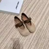 Sapatos Birkenstock Femininos Bidirecionais Outono 2026 Novos Sapatos Mary Jane Sola Macia Super Macia com Saias Mocassins Sapatos Individuais