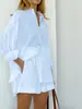 Camisa Jacquard Estilo Europeu e Americano 2026 Outono Feminino Listrado Manga Bufante Shorts Design para o Trabalho Conjunto Casual