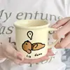 Taza linda y adorable, taza de cerámica de alta calidad con un diseño elegante, adecuada para uso doméstico como taza para beber o taza de café, y se puede personalizar para parecerse a una taza de esmalte
