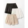 Novos Shorts de Cetim para Mulheres Primavera e Verão 2026, Anti-Exposição, Cor Sólida, Costura de Renda, Adequado para Roupas de Exterior