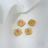 Color Dorado Mate Conservador de Color Perla Incrustada Antigua Ojo de Gato Ópalo Lunar Flor Geométrica Forma de Trébol de Cuatro Hojas Cuentas Espaciadoras Accesorios para Manualidades