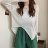 Camiseta de Manga Larga Fina de Seda de Hielo Estilo Francés con Cuello Redondo para Protección Solar para Mujer Verano Nuevo Diseño Irregular Estilo Occidental Top Ajustado