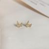 Pendientes pequeños con forma de mariposa de diamante para mujer, modernos y elegantes, con clip para la oreja, de estilo frío y popular en Internet.