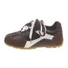 Zapatos de entrenamiento alemanes para mujer que aumentan la altura interior, nueva colección primavera 2026, zapatillas casuales de suela gruesa, zapatos de vestir retro, estilo Forrest Gump, zapatos planos