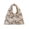 Nova Coleção Primavera/Verão 2025, Bolsa de Mão Plissada da Moda com Gipsofila, Bolsa de Ombro Estilosa, Bolsa Quadrada Pequena de Alta Qualidade