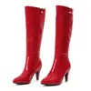 Novas botas femininas europeias e americanas outono/inverno: botas de montaria simples de couro envernizado de cano alto, botas de salto alto, tamanhos 40-47, botas plus size para exportação