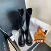 Botas largas de mujer con corte en V, nuevo estilo otoño/invierno 2026, forradas de felpa, de caña alta, a media pantorrilla, botas de ciclismo para mujeres menudas