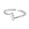 Anillo de línea geométrica de diamantes estilo francés, exquisito y de alta gama, ultrafino, apilable, anillo de índice tridimensional de tres diamantes, estilo minimalista