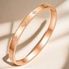 Pulsera de moda transfronteriza pulsera de joyería para mujer pulsera acero inoxidable con taladro hueco hebilla de acero titanio joyería simple coreana