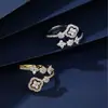 Anillo Romántico Ajustable con Chapado en Oro de 14K, Cielo Estrellado, Trébol de Cuatro Hojas y Moissanita para Mujer, con Diseño Único y Estilo Moderno