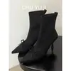 Primer Encuentro con los Botines Cortos de Satén con Lazo, Punta Aguda Estilo Francés Retro y Tacón de Aguja para Mujer, Nuevo Modelo Otoño e Invierno, Versátiles y Adelgazantes con Estiramiento
