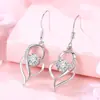 Nova versão coreana dos brincos Corações têm você brincos de moda feminina brincos em forma de coração de diamante flash Zircônia diamante gancho de orelha fabricantes atacado