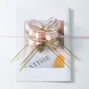 Fita de Flor Puxada à Mão com Borda Dourada Caixa de Doces de Casamento Caixa de Presente Decoração de Casamento Suprimentos de Casamento Carro de Casamento Quarto de Casamento Escada Laço