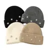Gorro de Tricô com Circunferência de Cabeça Grande, Design de Estrela, Estilo Americano, Proteção para Orelhas, Novo Modelo Outono e Inverno 2026 para Mulheres, Gorro que Afina o Rosto