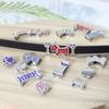 Accesorios de Garra de Gato Hueso de Perro Coloridos de 8 mm Pulsera Personalizada DIY Accesorios para Collar de Mascota Joyería de Aleación con Pedrería