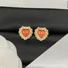 Nuevos Pendientes de Nariz de Cerdo Cd de Alta Gama de la Colección Dior/Dior Finamente Elaborados para Mujer con Inscripción del Logo Venta al por Mayor