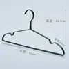 Percha de aleación de aluminio para el hogar sin costuras de hombros anchos soporte para ropa metálico engrosado protección solar para colgar ropa tendedero para adultos al por mayor