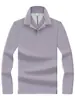 Camisa polo simple de manga larga para hombre, hecha de algodón mercerizado, adecuada para vestimenta business casual, versátil como capa base, top para hombre