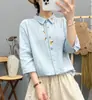 Camisa de Manga Media Estilo Nuevo de Verano, Gasa de Algodón de Doble Capa, Bordado de Dibujos Animados, Cárdigan de Botones Coloridos, Camisa Estilo Bosque Venta al por Mayor 903