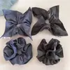 Elástico de Cabelo Cinza Coreano com Glitter Fino para Mulheres, Versátil para Rabo de Cavalo Baixo, Coque, Corda de Cabelo, Acessório de Cabelo Scrunchie