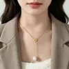 Collar de acero de titanio con colgante de perla estrella diseño OT de acero de titanio para mujer, joyería de clavícula ecológica