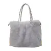 Bolso Tote Esponjoso de Textura de Alta Calidad Nuevo Bolso de Hombro Versátil para Mujer Otoño/Invierno Viaje Diario Bolso de Mano de Felpa