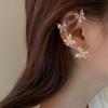 Brincos femininos de estilo frio com borla de borboleta e zircônia incrustada em diamantes e sem orelhas, clipe de osso de orelha, brincos personalizados da moda, atacado