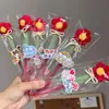 Presente para o Dia do Professor, Presente para o Dia das Mães, Presente para o Festival do Barco-Dragão, Presente 520 para professoras, caneta vermelha para marcar trabalhos, nova flor vermelha de crochê