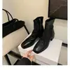 Botines Cuadrados de Cuero Vintage para Mujer 2026 Nuevo Estilo Tacón Grueso Estilo Británico Botas Martin Botines Ajustados