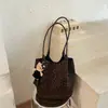 Bolso tote de estilo coreano, moderno, con estampado de leopardo, bolso de hombro chic, bolso de lona para mujer, estilo estudiante, casual y versátil para todas las estaciones