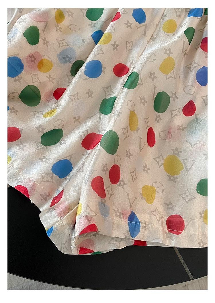 跨境淘货源分销2024春夏秋季新款街头潮流减龄小个子爆款欧货网红款运动防晒服外套休闲运动气质休闲时尚流行新款春夏秋装春夏秋装女装时尚防晒服外套女装春夏秋季防晒服外套女防晒服外套女女士运动服女装防晒服外套卫衣防晒服外套休闲防晒服外套春夏秋季防晒服外套女装时尚防晒服外套盐系休闲防晒服外套女装2024百搭设计感小众洋气欧货阿里国际站跨境采购Cross-border, shopping source, distribution,2024 spring/summer/fall, new, street trends, age reduction, small, explosive, European goods, net red, sports sun-protective clothing coats, leisure sports, temperament leisure, fashion, new spring/summer/fall clothing, spring/summer/fall clothing for women, fashion sun-protective clothing coats, women's spring/summer/fall, sun-protective clothing for women, sun-protective clothing for women, women's sportswear, Casual sun-protective clothing, fashion sun-protective clothing, salt, 2024, all-match, design sense, niche, foreign, European goods, Ali International Station, cross-border procurement