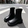 Botas Martin negras estilo británico con tacón grueso para mujer, nueva colección otoño/invierno 2026, diseñadas para figuras petite, con altura añadida, forro de fleece y calidez, botines