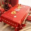 Mantel Rojo de Año Nuevo, a Prueba de Aceite e Impermeable, Modelo Nuevo 2025, Mantel Festivo con Atmósfera de Año Nuevo y Palabras Felices para Mesa de Comedor y Mesa de Café