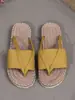 Chanclas de paja de suela plana estilo europeo y americano transfronterizas para mujer, nuevas de verano 2024, sandalias casuales de talla grande
