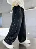 Jeans casuales de moda nuevos para otoño 2026 para niños y preadolescentes, corte holgado, pantalones largos elegantes y modernos