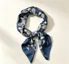 70 Lenço de Seda Quadrado de Alta Qualidade Estilo Coreano Moda Versátil Profissional Pequeno Lenço de Seda Lenço de Seda Estampado Retrô para Mulheres