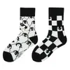Calcetines originales de moda infantil AB color asimétrico dibujos animados longitud media otoño e invierno caramelos lindos calcetines de algodón para niños y niñas